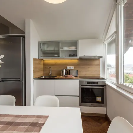 One Bedroom Terazije Square Apartment Belgrade